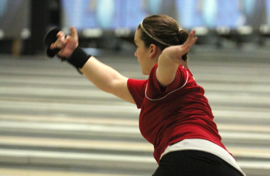 PHOTOS: Bowlers headed to state